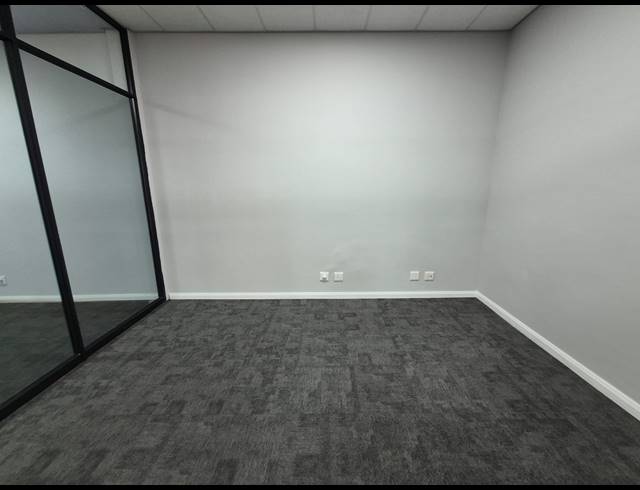 439M² OFFICE TO LET IN RIVONIA